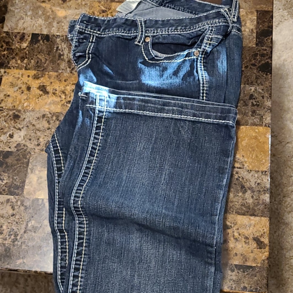 Boot cut jeans